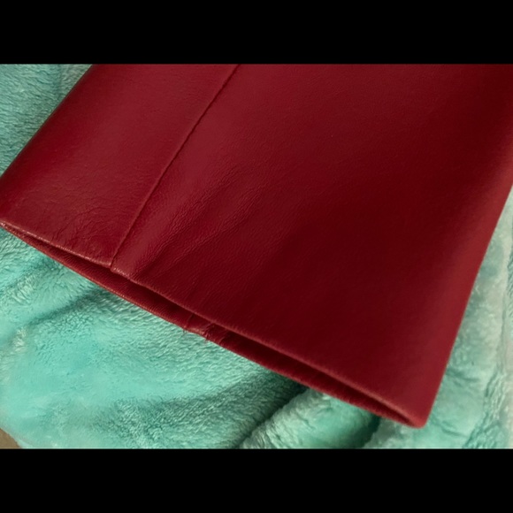 Leather Jacket - Picture 4 of 6